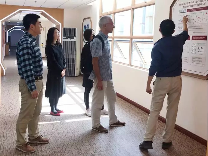 德国美因茨大学运动科学女同av